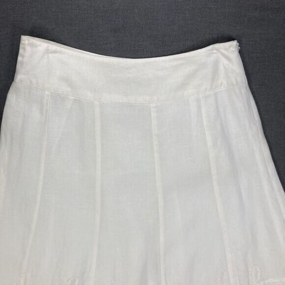 Chic White Midi Skirt - Picture 2 of 16
